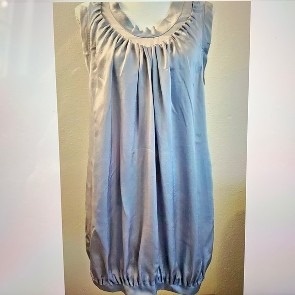 Jill Stuart Dresses & Skirts - Jill Stuart Ruffled Silver Grey Sleeveless Sheath - size 8